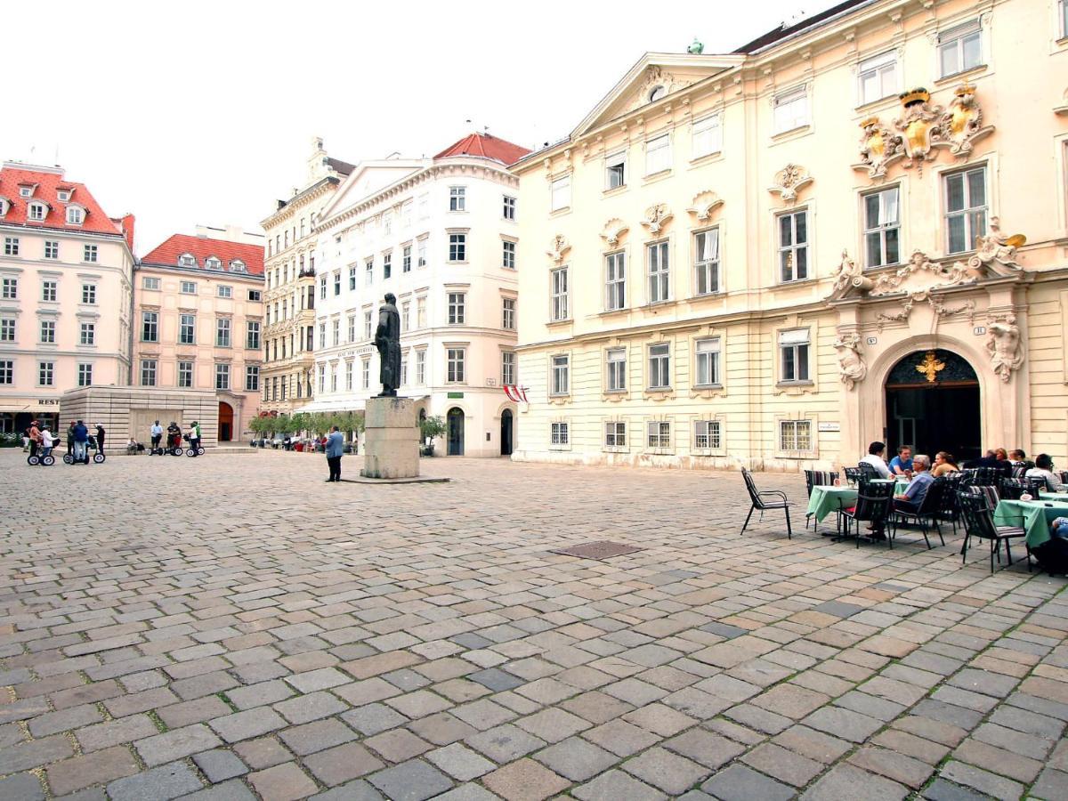 Apartment Judenplatz By Interhome Vienna Esterno foto