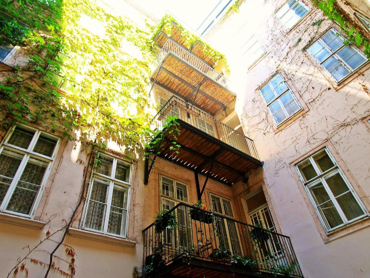 Apartment Judenplatz By Interhome Vienna Esterno foto